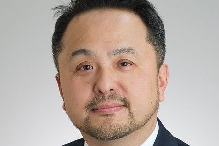 Headshot_Cropped_Mike Lee
