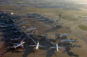Heathrow_Airport_010.jpg