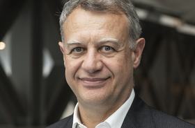 Fabrizio Landini, Hitachi Group