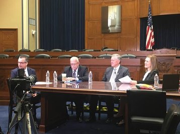 Rep Gerry Connolly and Rep Mark Meadows discuss FITARA