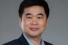 HuanSHEN_blogger_headshot