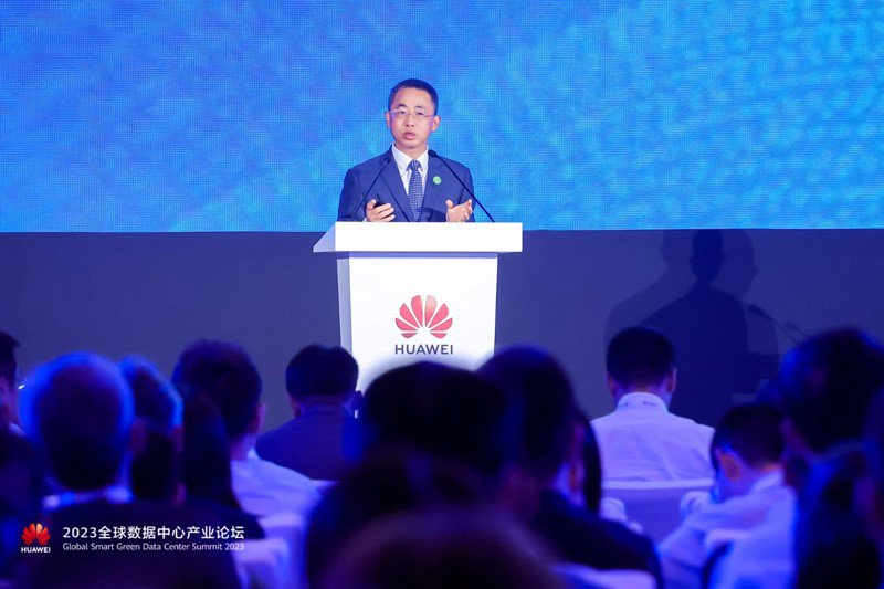 Huawei 2.jpg