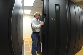 IBM-cloud-computing-center.jpg