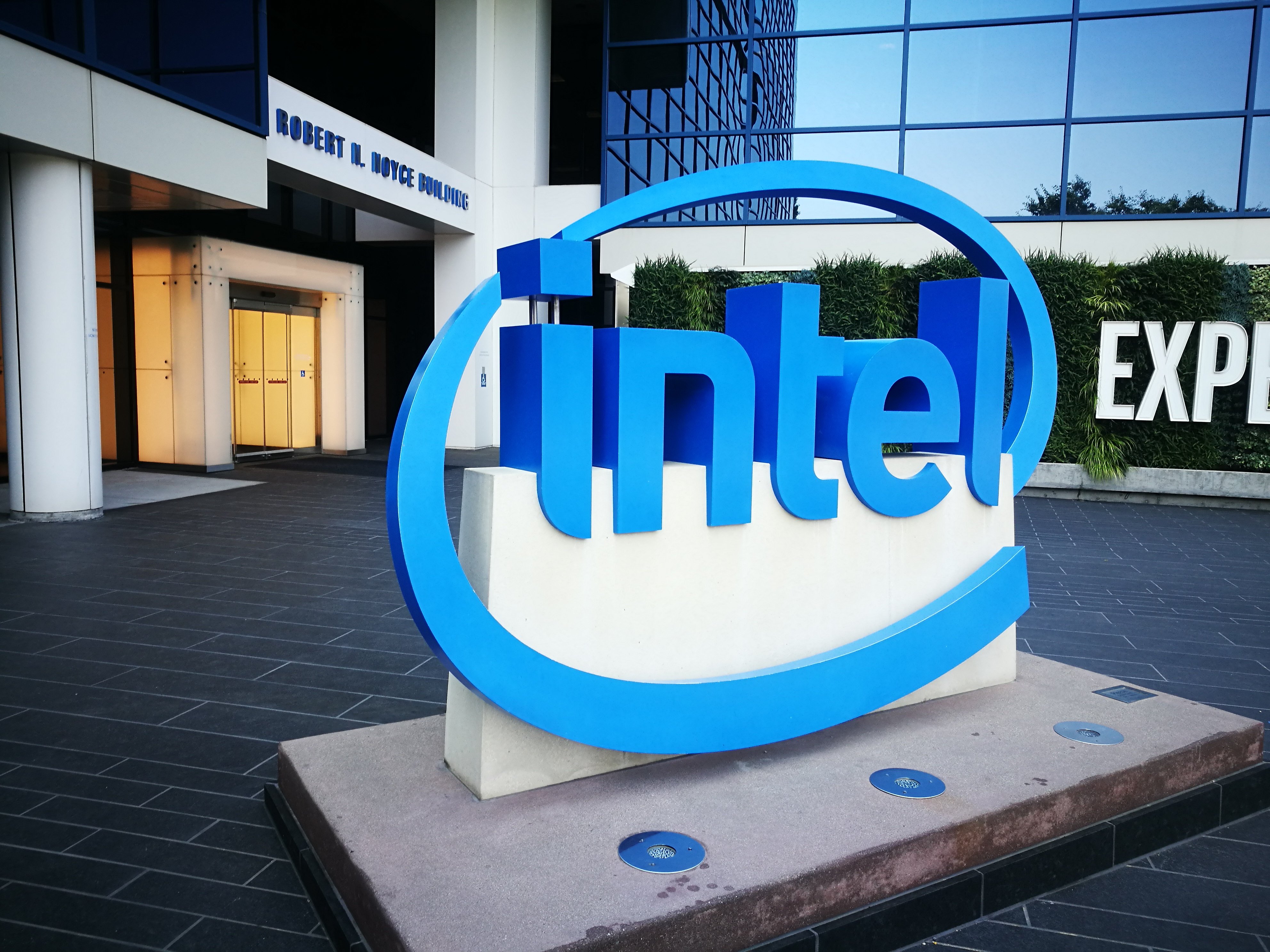 Intel to lay off 129 workers in Santa Clara - DCD