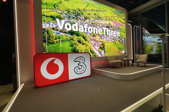 VodafoneThree launch