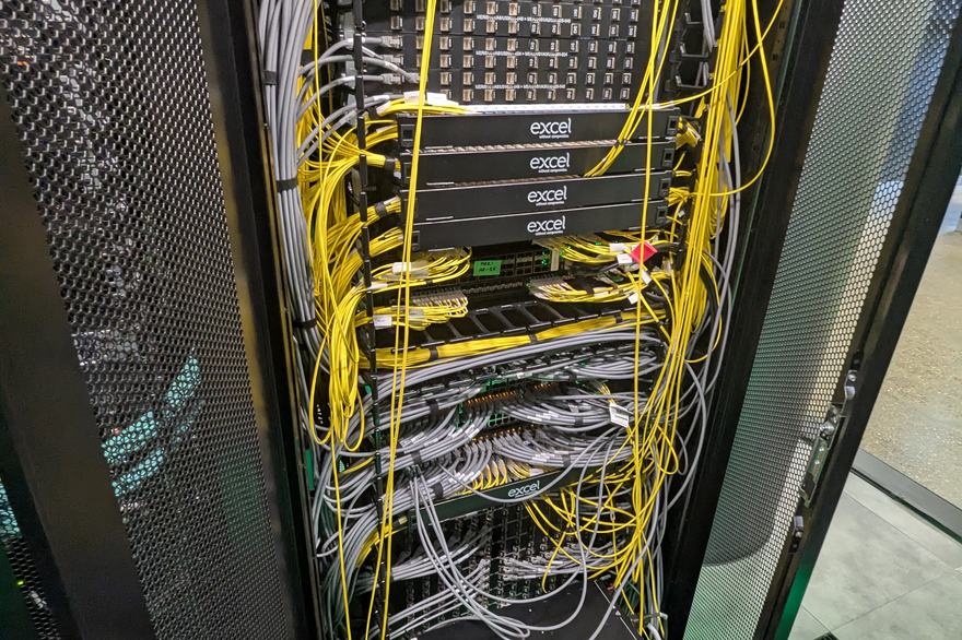 HPE Aruba Spurs stadium data center