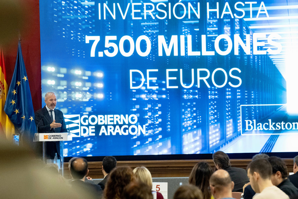 Jorge Azcón, president of the Government of Aragon, blackstone