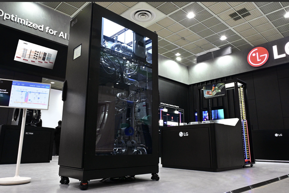 LG Electronics cooling solutions, including chillers and cold plates