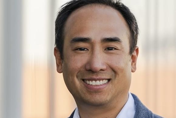 Lawrence Huang