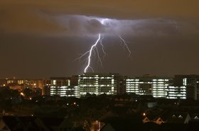 Singapore lightning strike (Thinkstock/kokleong tan)