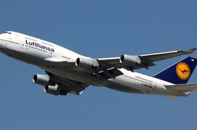 Lufthansa_B744_D-ABVD.jpg