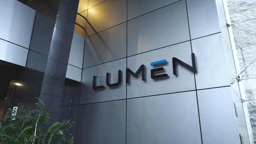 Lumen.width-880