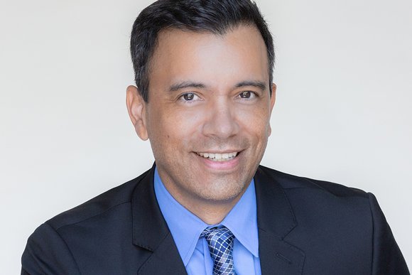 Mauricio Sanchez, Dell'Oro Group