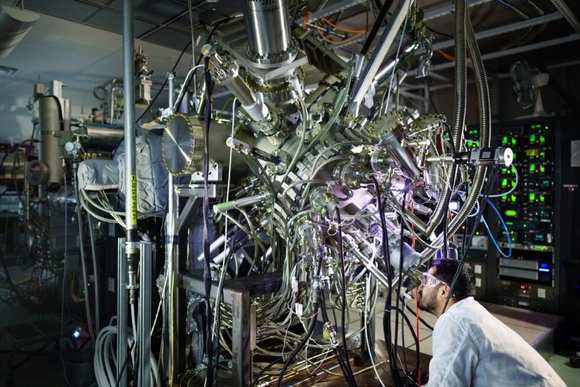 Maxwell Labs laser cooling