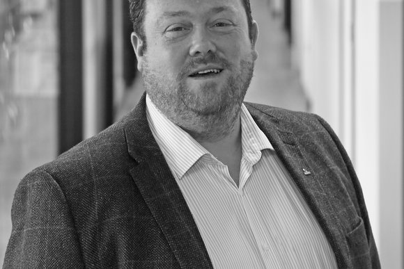 Michael Mclaughlin headshot