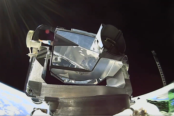 Michael Nicolls via X - Starlink