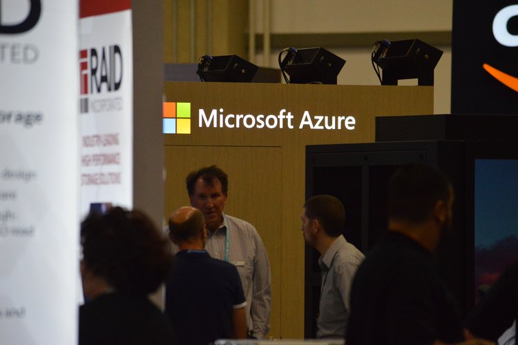 Microsoft Azure Active Directory breaks, causes Teams, Office, Xbox, Dynamics outages