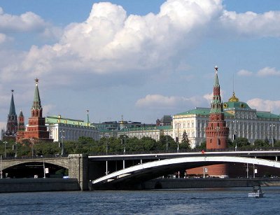 Moscow River with Kremlin in the background ÔÇô a 15-minute drive from TelehouseÔÇÖs new data center
