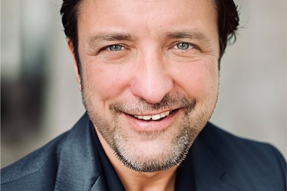 Niklas Lindqvist, Onnec