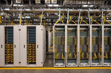 Densely populated GPU racks with app driven networking at Fairwater Atlanta