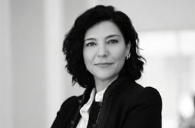 Özlem Merhametsiz