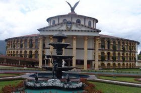 Parque-Jaime-Duque-en-Tocancipa,-Colombia.png