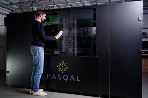 Pasqal quantum computer.jpg