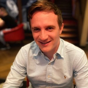 Paul Lipscombe bio image.jpg