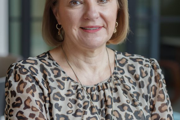 Paula Cogan - euNetworks 2022.jpg