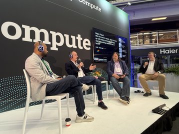 (L-R): Ash Patel, Nscale; Bryan Hill, Digital Realty; David McCall, QTS Data Centers; Scott Robohn, Solutional