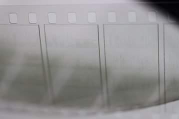 Piql_Film_Close_Up_Text.jpg