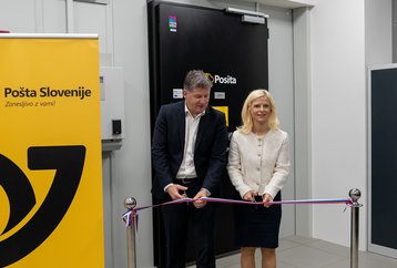 Posta_Slovenije_predaja Data centra_01