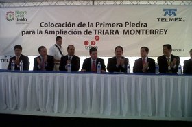 Primera-piedra-telmex.jpg