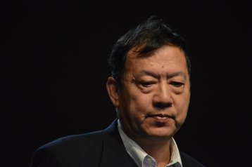 Professor Qian Depei