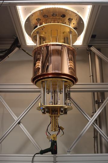 Qunatum Motion cryostat