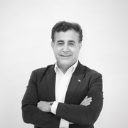 Raul-Melgosa-CEO-Komtes_Group-b&w-(3x2ratio)