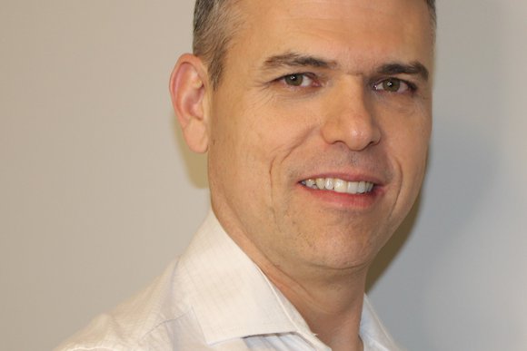 Regis Ataídes - Schneider Electric.jpg