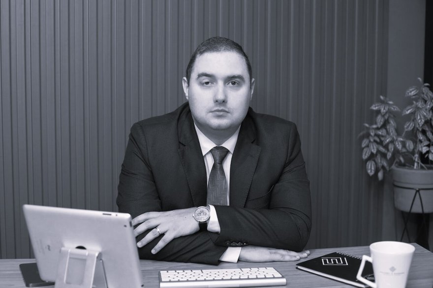 Renato Falchet1