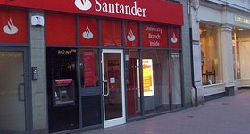 Santander Bank Goes Down On Bank Holiday Payday Dcd