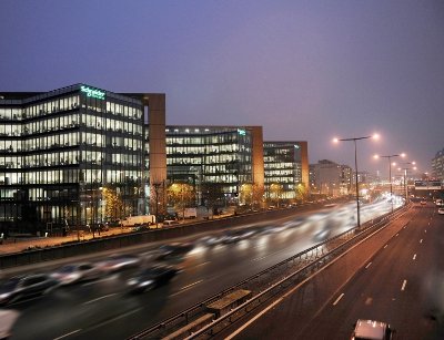 Schneider-HQ-France.jpg