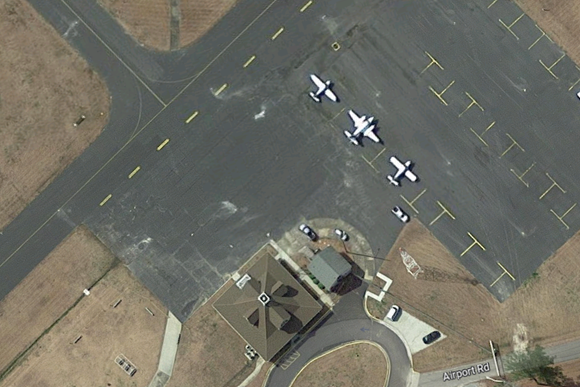 Washington-Warren airport