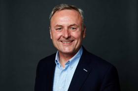 Jason Beckett, Hitachi