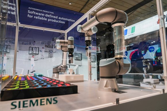SiemensHM25Press1