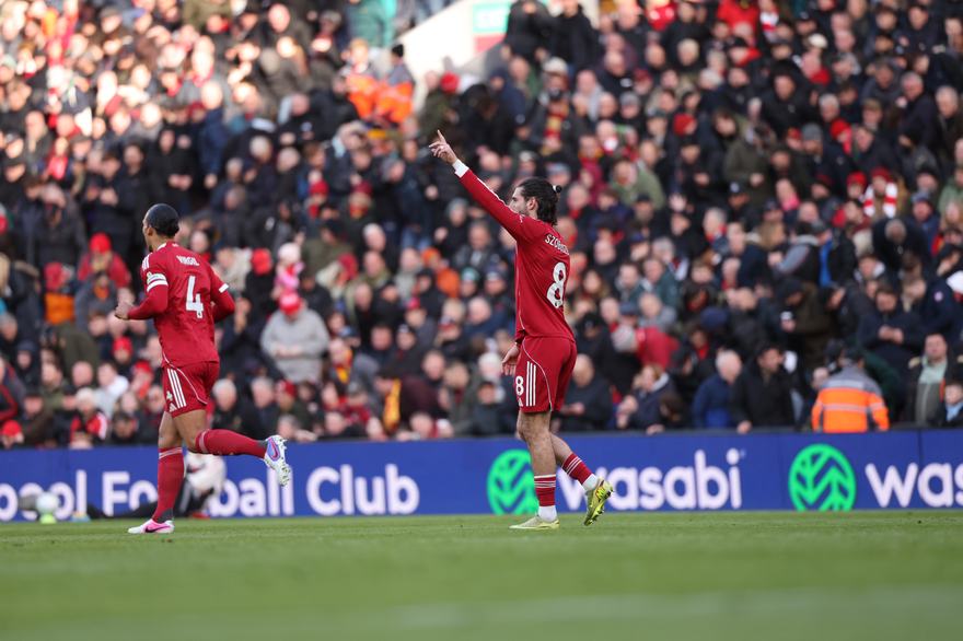Source_-_Liverpool_Football_Club_III.JPG