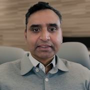 Srikanth Kodali Headshot