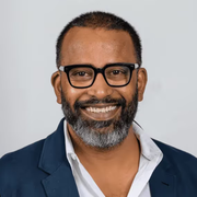 Srujan Akula headshot