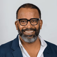 Srujan Akula headshot