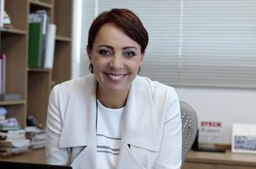 TANIA_COSENTINO.jpg