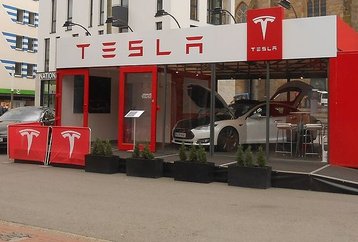 ttesla stand dortmund