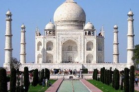 Taj-Mahal-resized.jpg